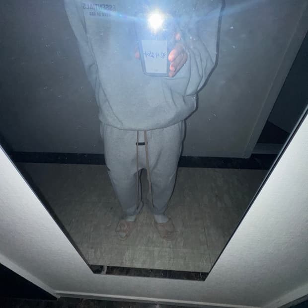 에센셜 라이트 그레이 셋업 M사이즈