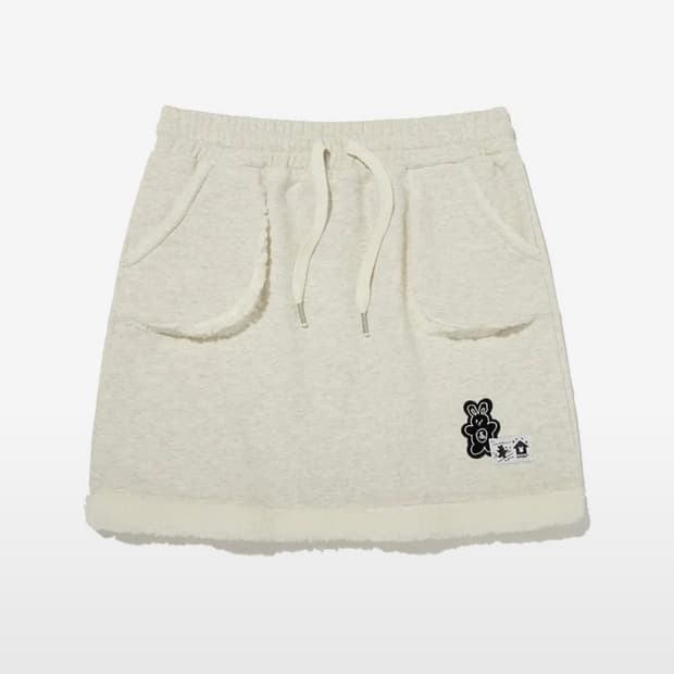 키르시 퍼 미니스커트