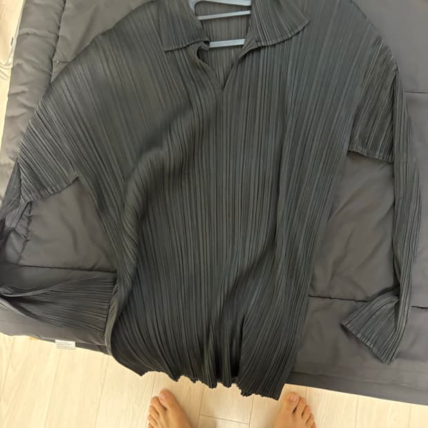 이세이 미야케 플리츠 상의