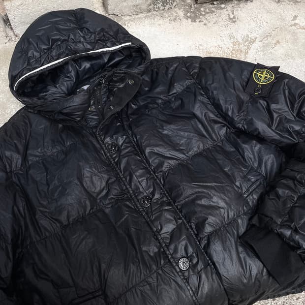 스톤아일랜드 패딩