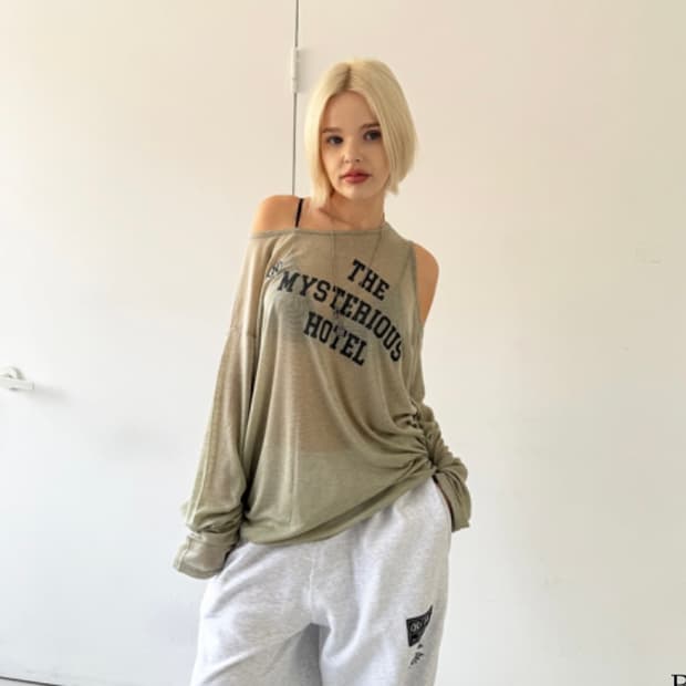 더미스테리어스호텔 숄더 홀 슬리브