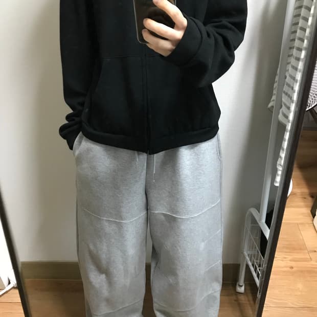 그레이 스웻팬츠