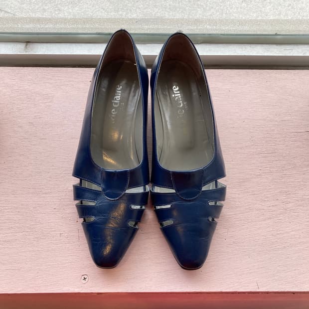 마리끌레르 네이비 레더 키튼힐