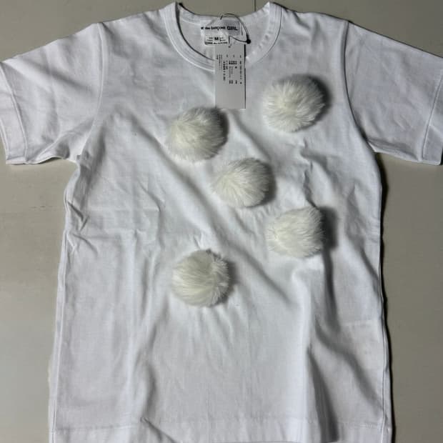 FUR POINT TEE  털 포인트 티셔츠