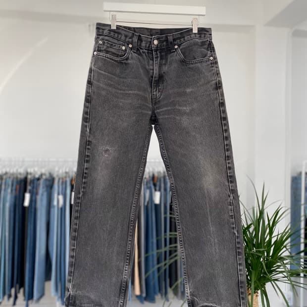 Levis505 Straight Fit 30์ฌ์ด์ฆ a5117