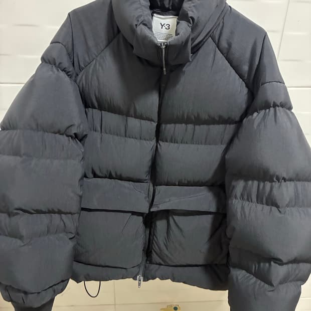 Y-3 블랙 숏패딩