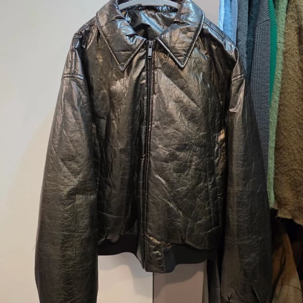 [S] 자라 크랭클 레더 패디드 자켓