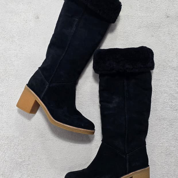 UGG 어그 카센톨 스웨이드 롱 부츠 블랙 새제품