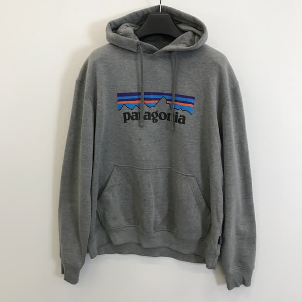 파타고니아 P-6 업라이절 후드티셔츠 [L]