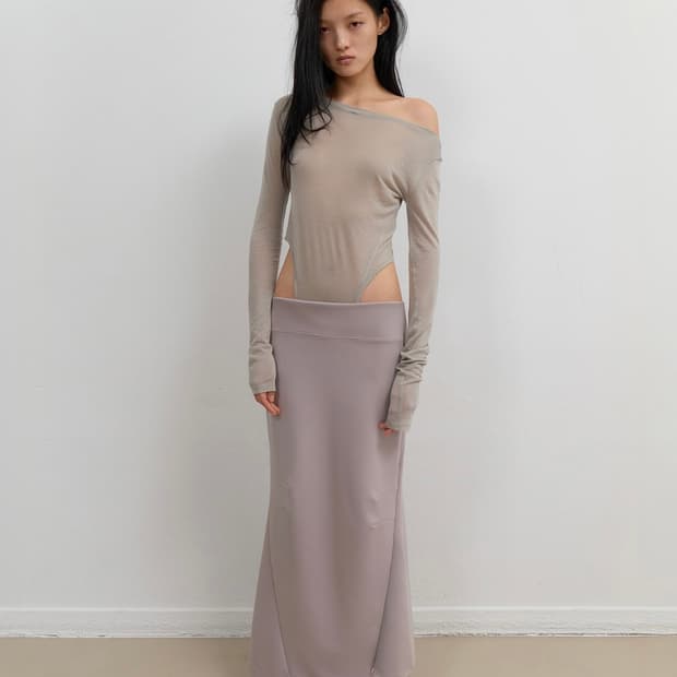 ojos 오호스 레이어드 티