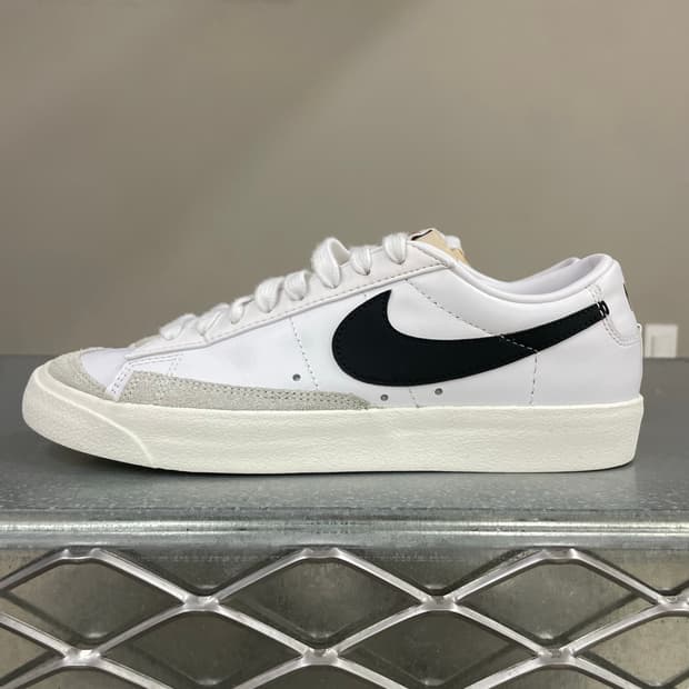 나이키 블레이저 로우 77 255