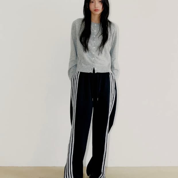 QUADRUPLE LACE TRACK PANTS, BLACK