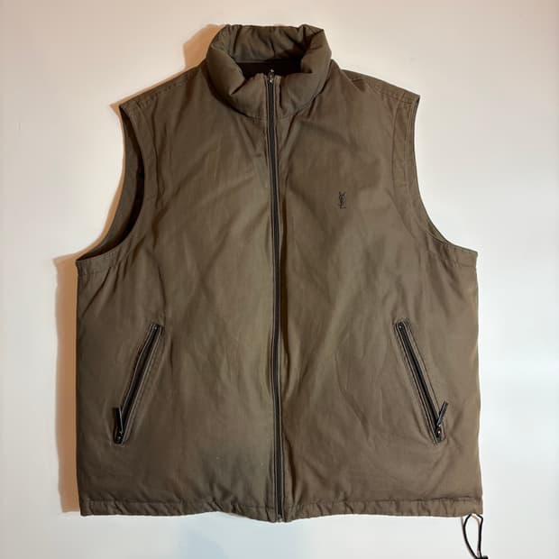 입생로랑 YSL 로고 자수 패딩 베스트