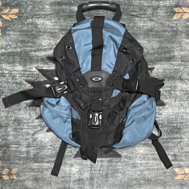 oakley icon backpack