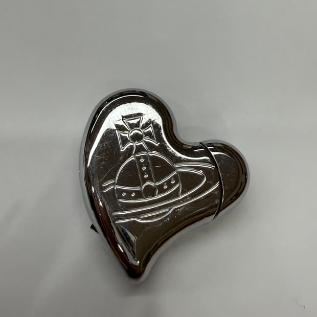 비비안 웨스트우드 하트 라이터