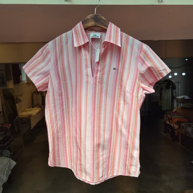 재팬 Lacoste 핑크 멀티 스트라이프 브이넥카라 셔츠
