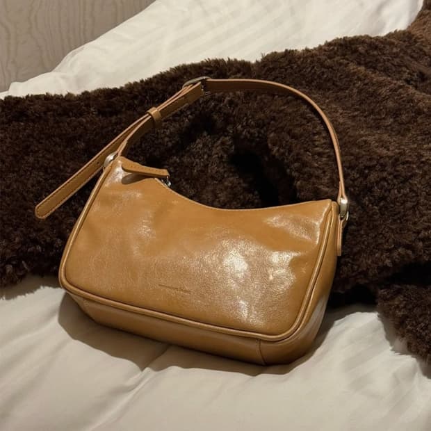 썸웨어버터 로티백 lottie bag 카라멜