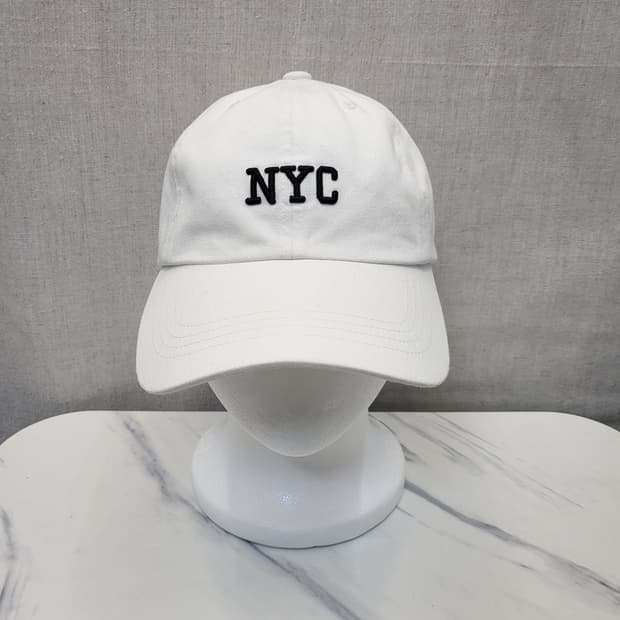 NYC 자수 화이트 볼캡