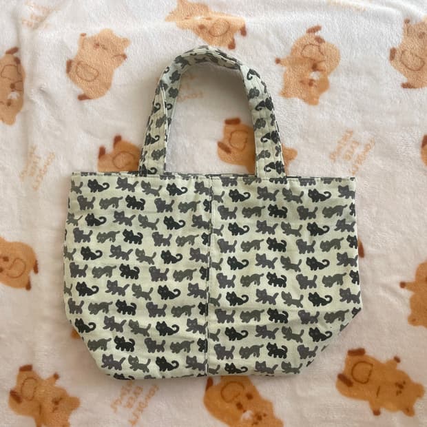 모리걸 빈티지 고양이 토트백 🐈‍⬛🤍