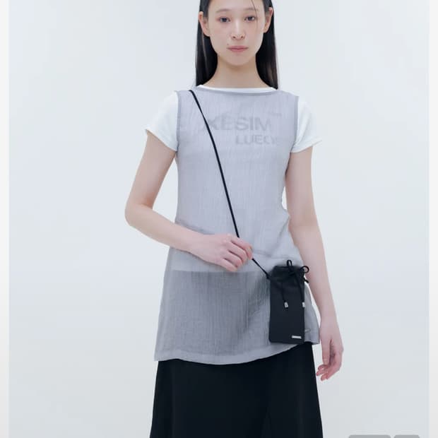 미세키서울 Sheer sleeveless button one piece 