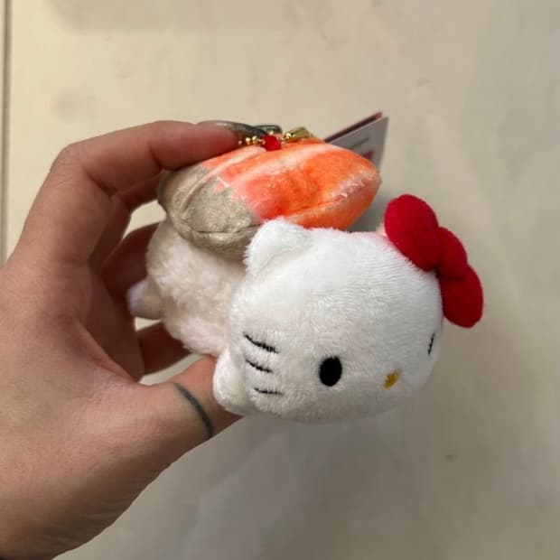 last one/SANRIO KITTY SUSHI SA-MON