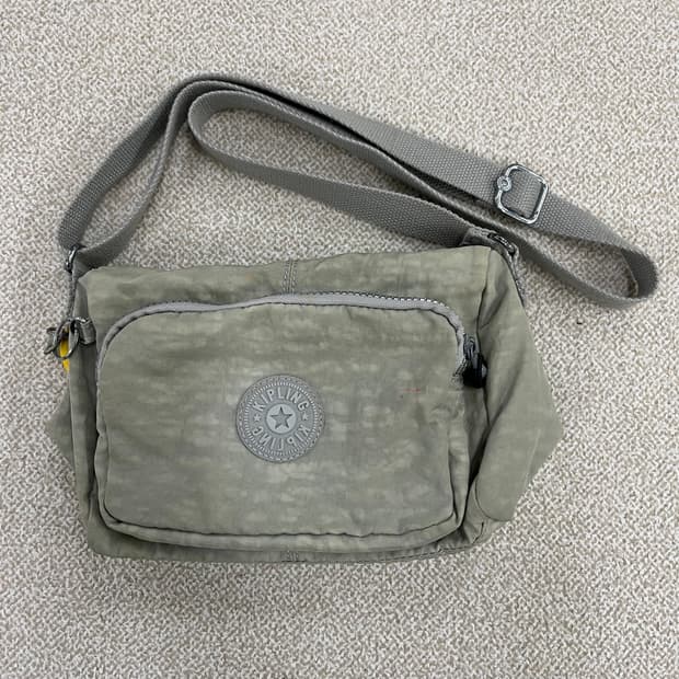 [실측확인] 키플링 나일론 크로스백 가방 0120M1