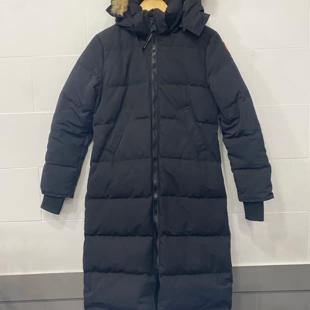 캐나다구스 롱패딩 