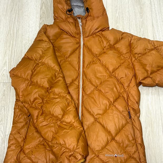 Montbell 경량패딩
