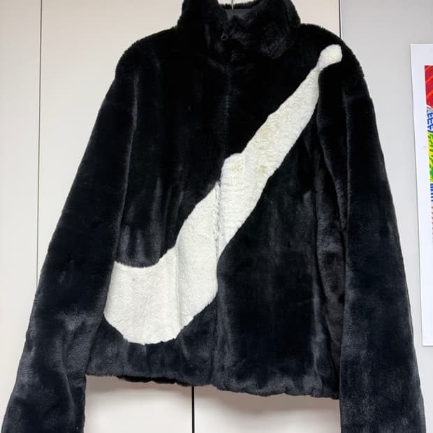 나이키 페이크퍼 XL