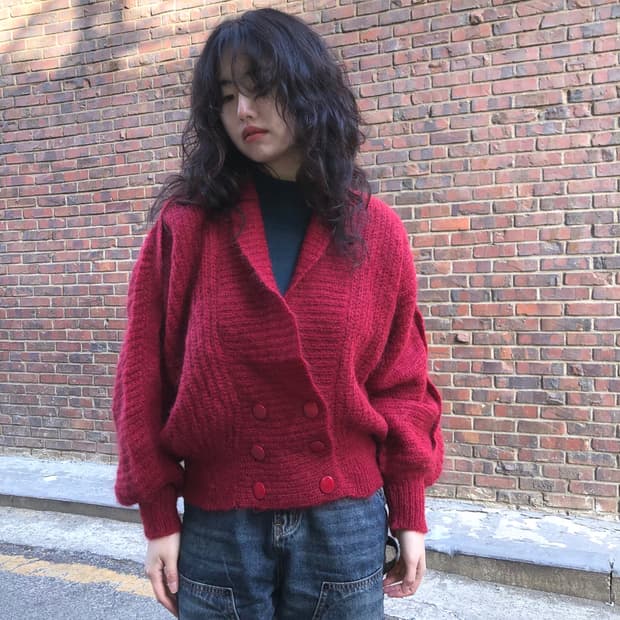 6-button wool cardigan