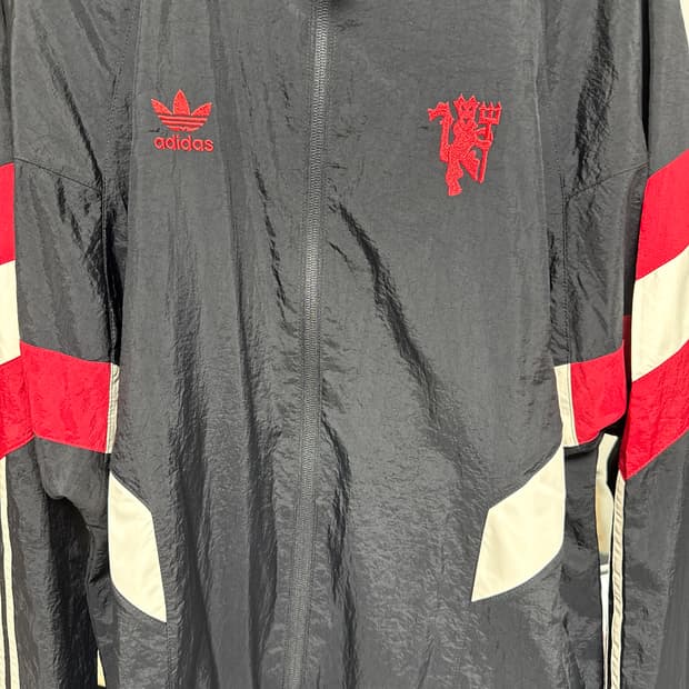 아디다스 맨유 오리지널스 트랙탑