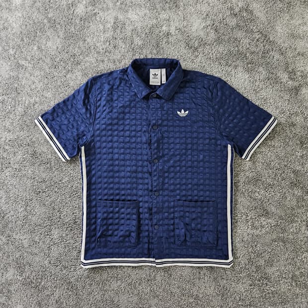 [무료배송] ADIDAS 반팔 스냅탑