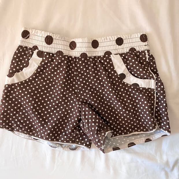 폴카도트 갸루 핫팬츠 땡땡이 팬츠 #츠모리치사토 리즈리사 비비안웨스트우드