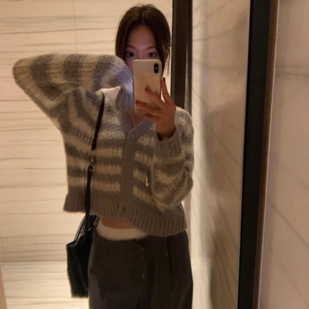 (새상품)포스터 레니 알파카 가디건