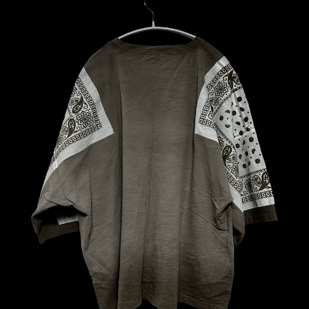 캐피탈 반다나 티셔츠