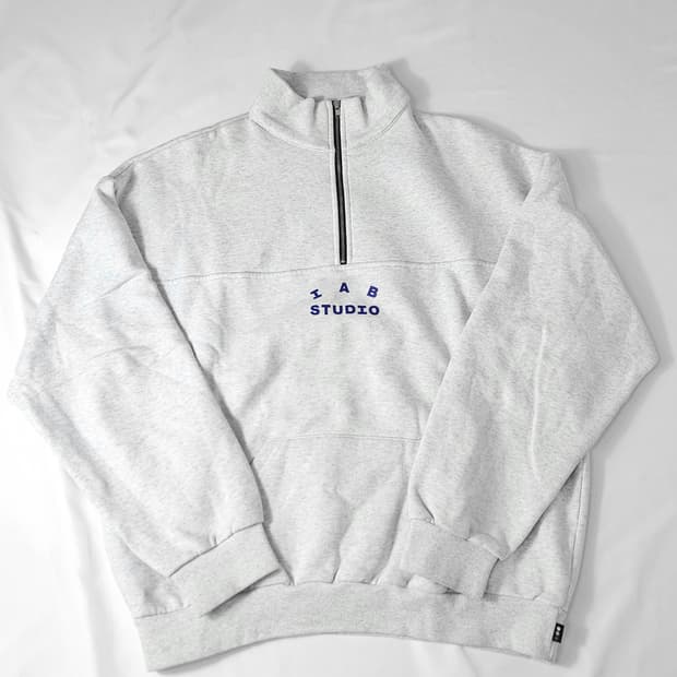 아이앱스튜디오 반집업 하프집업 스웻셔츠 XL 정품 (택배비 포함)