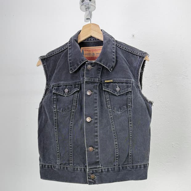 디젤 인더스트리 에지 워시드 데님 베스트
