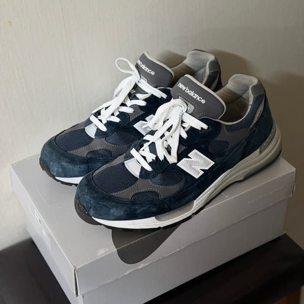 285] 뉴발란스 992 네이비