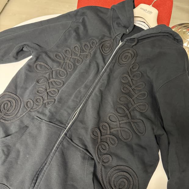 더즌매러 후드집업 블랙 L