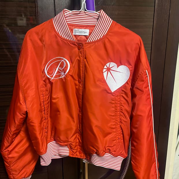 [남녀공용free]파르티멘토 우먼 심볼 패치 스타디움 자켓 레드