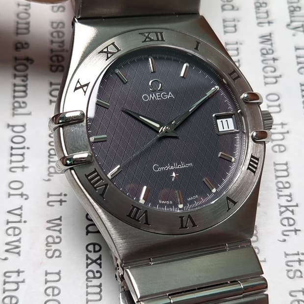 오메가 컨스틸레이션 별로고 격자 블랙판 쿼츠 브레이슬릿 ver.