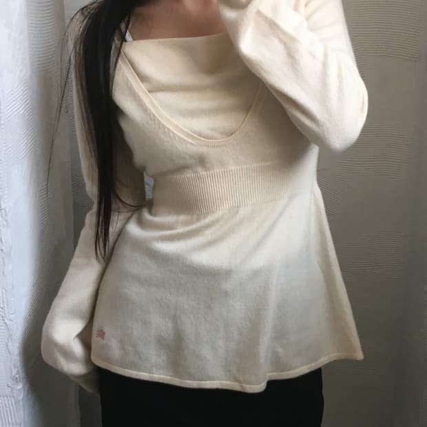 Burberry 버버리 블루라벨 아이보리 니트