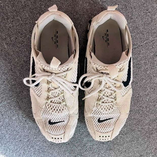 나이키 x 스투시 에어 줌 스피리돈 270