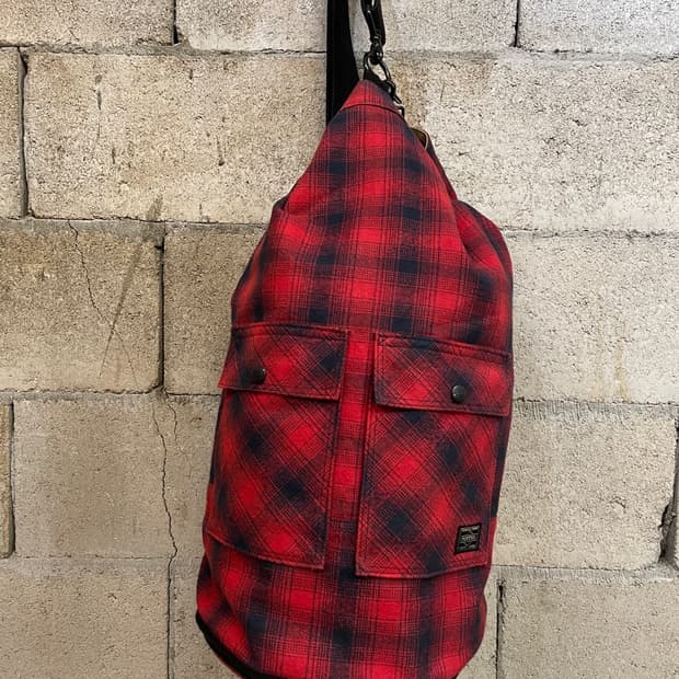 요시다 포터 리버시블 더플백