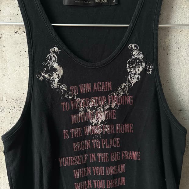 schliissel tank top