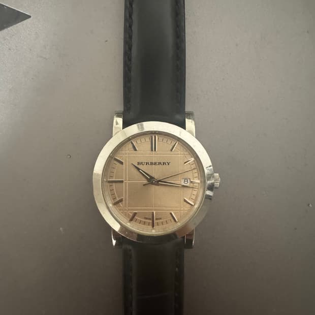 급매) 버버리 쿼츠 시계