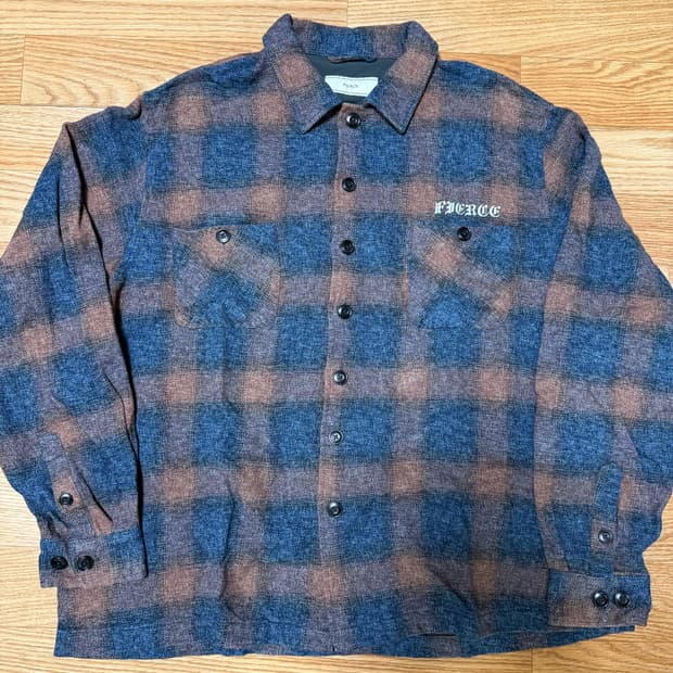 [XL] 블랙아웃 피어스 헤비 코튼 셔츠 레드 팝니다!