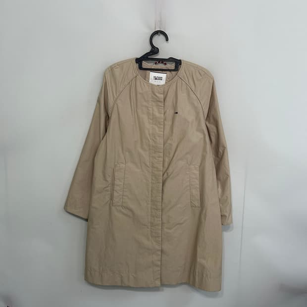타미힐피거 여성 트렌치코트 M 상태최상