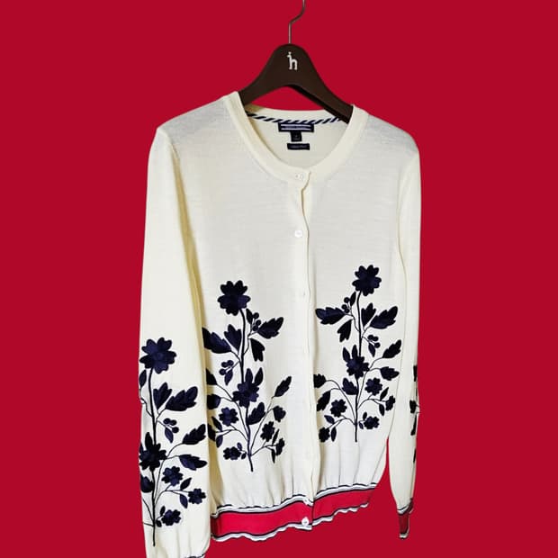 타미힐피거여성 울 100/플라워 자수  여성가디건/29만 상태좋음