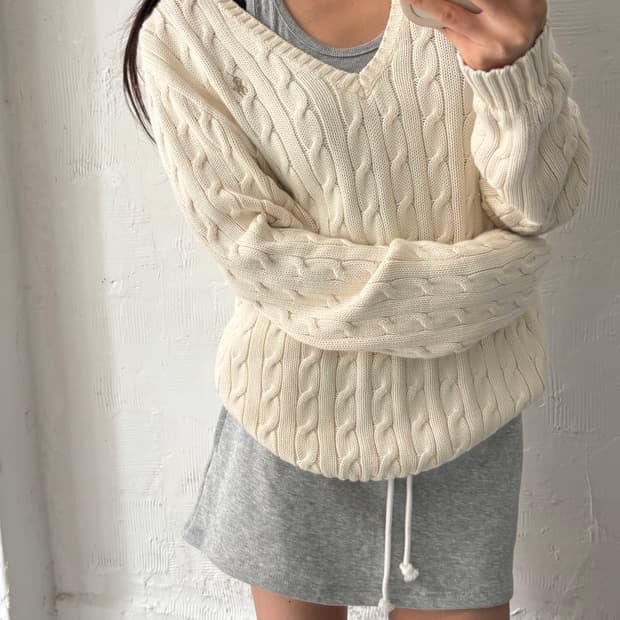 Polo 폴로 랄프로렌 신형 우먼라인 아이보리 컬러 브이넥 케이블 니트